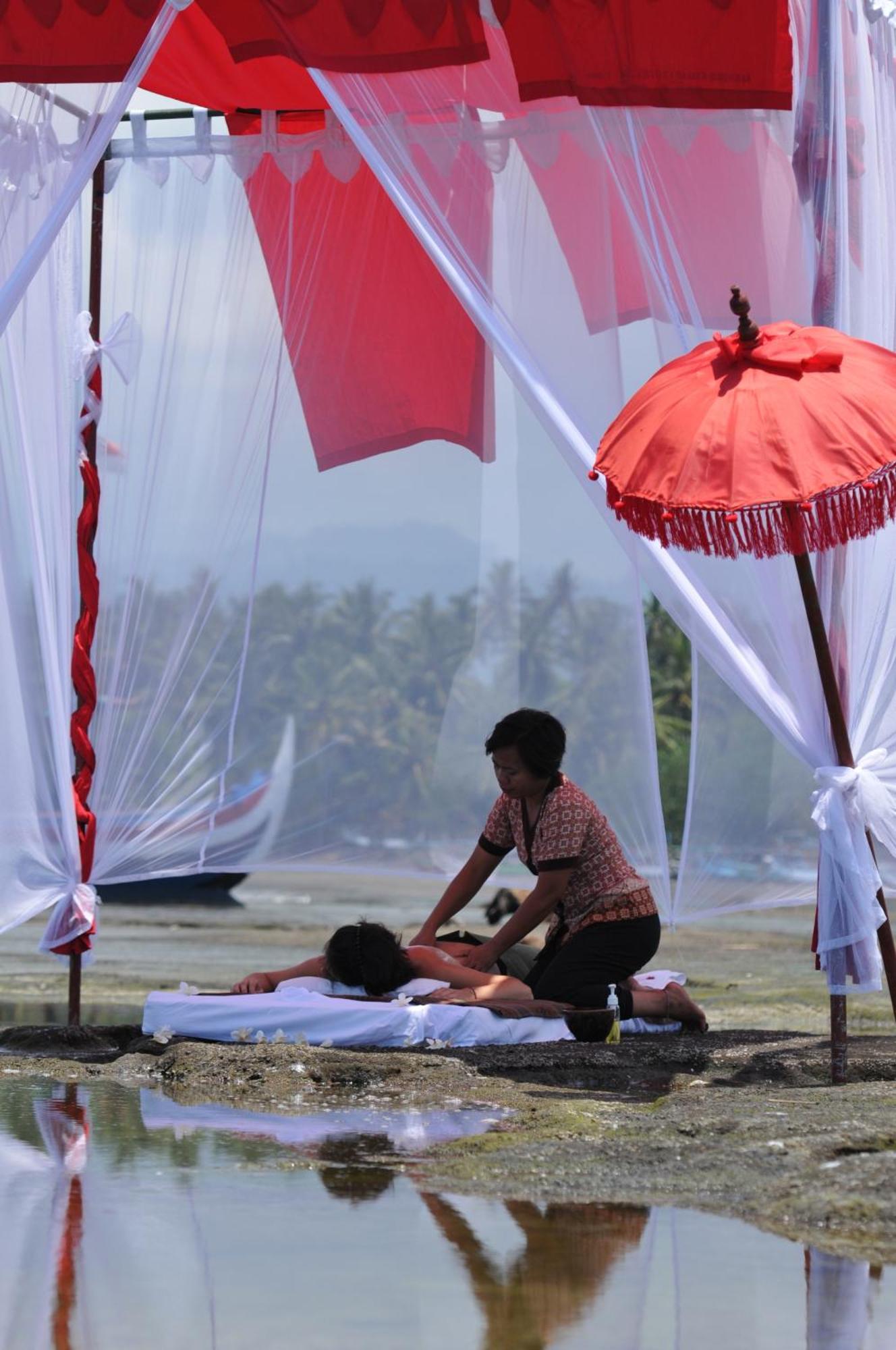 Puri Dajuma Beach Eco-Resort & Spa Pulukan Kültér fotó