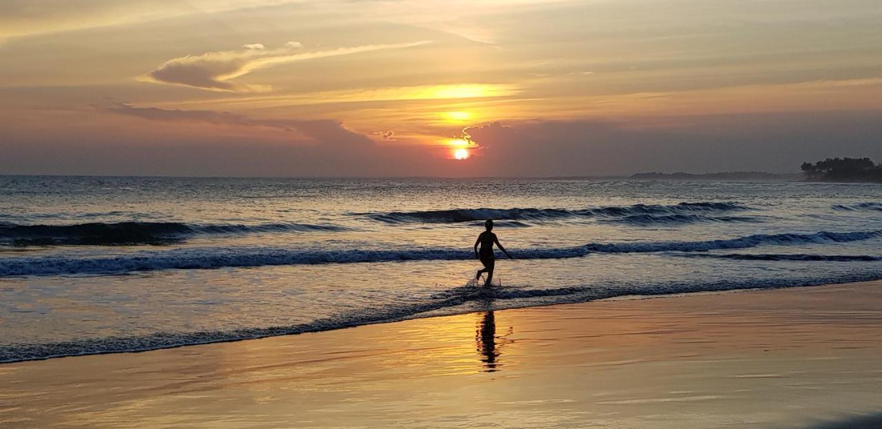 Puri Dajuma Beach Eco-Resort & Spa Pulukan Kültér fotó